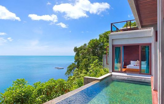 Đảo Ko Samui có vô số khách sạn từ bình dân đến cao cấp