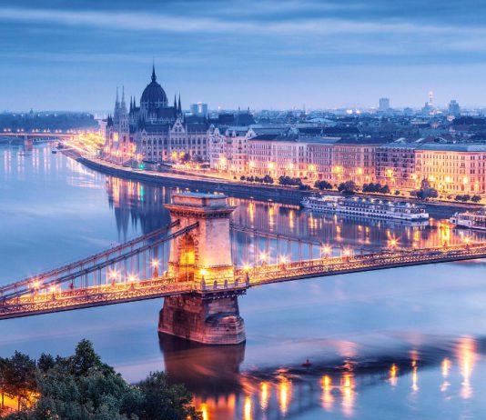 Du lịch Budapest là đến với một trong những thủ đô đẹp bậc nhất Châu Âu